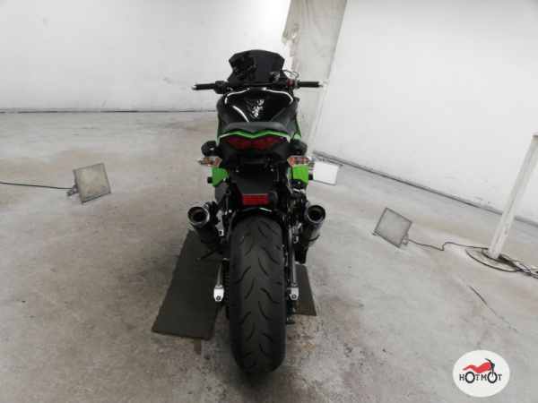 Мотоцикл KAWASAKI Z 1000SX 2011, Зеленый пробег 4113 | Мототека